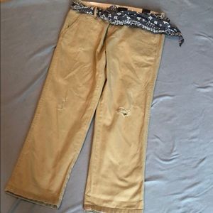 New Ladies AE Destroyed Khakis with Belt